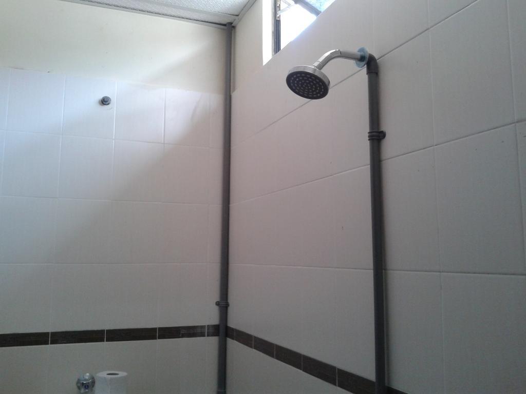 Iz Budget Kampung Kuala Besut Room photo